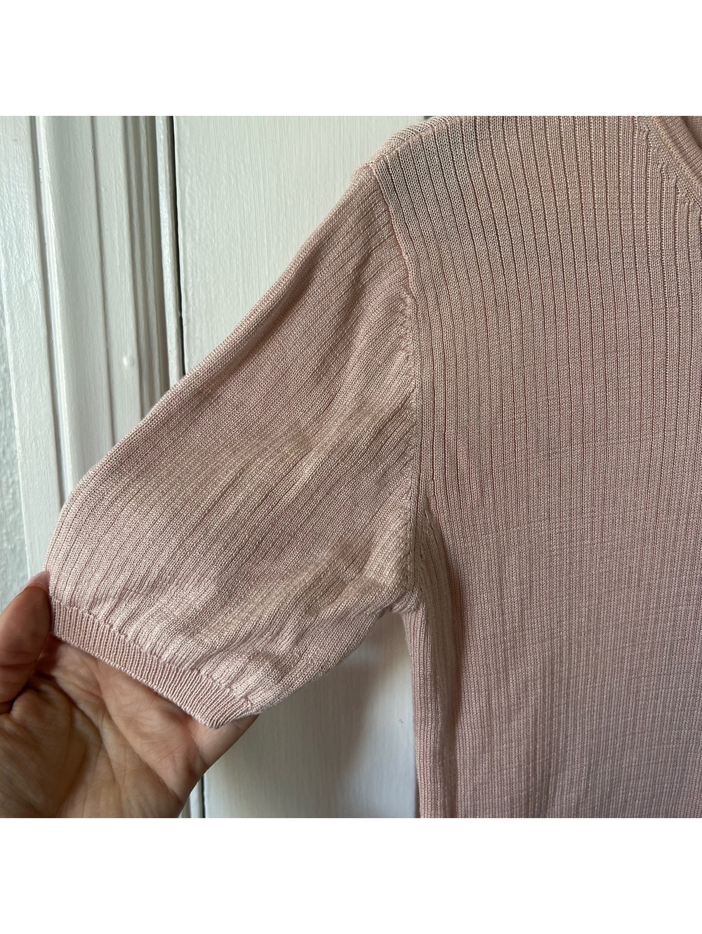 August Silk 100% Silk Knit Top Blush Pink Short Sleeve Sweater Size M - Picture 3 of 5